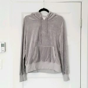 ⭐️ 2/$30 ⭐️ Revamped Velvet Light Gray Hoodie
